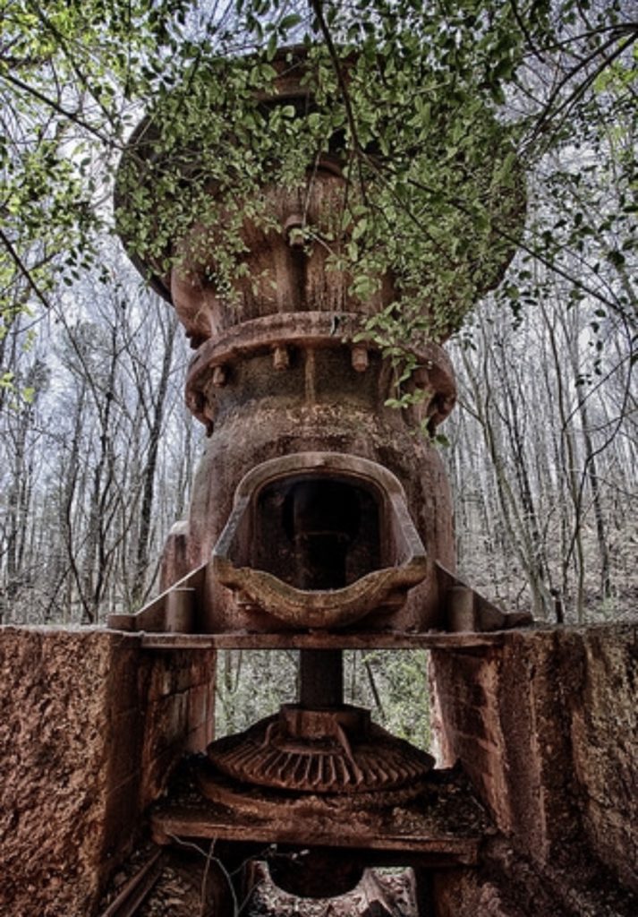 Photo of crusher at ruffler mountain, Birmingham AL